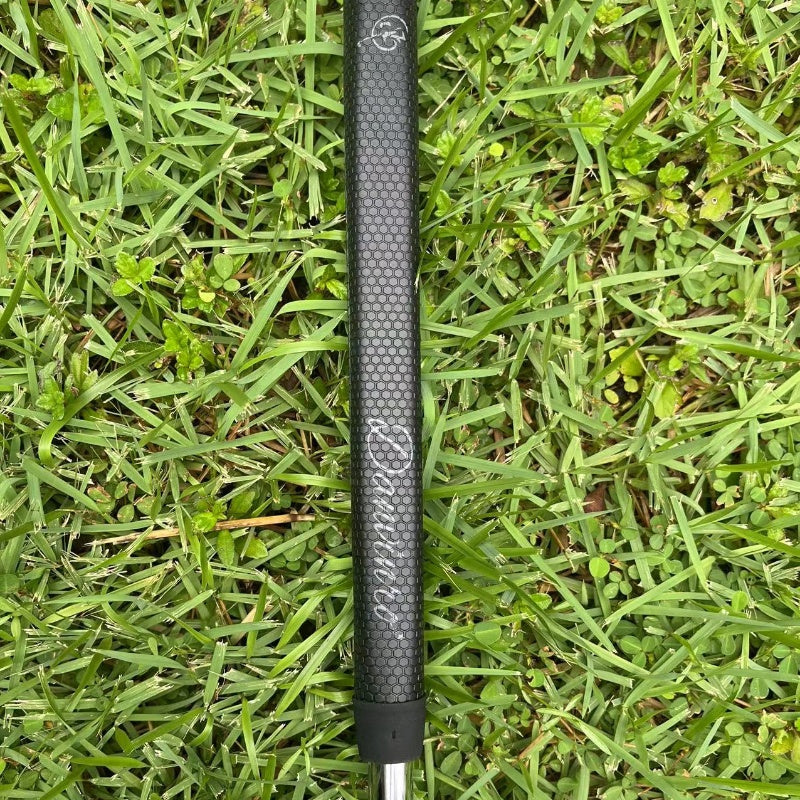 Spider-Style High MOI Mallet Putters - Tolerant spider design with true rolling inserts for consistent putts - Reduces distortions when hitting off-center Spider Golf Putters - Facial Balance, Male Mallet Putters - Right Hand