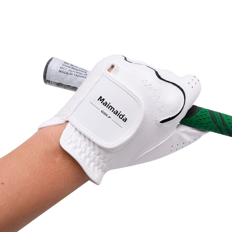 Golf gloves, made of both men's and women's sheepskin, are non slip, wear-resistant, comfortable, breathable, sweat absorbing. Golf gloves are customized with